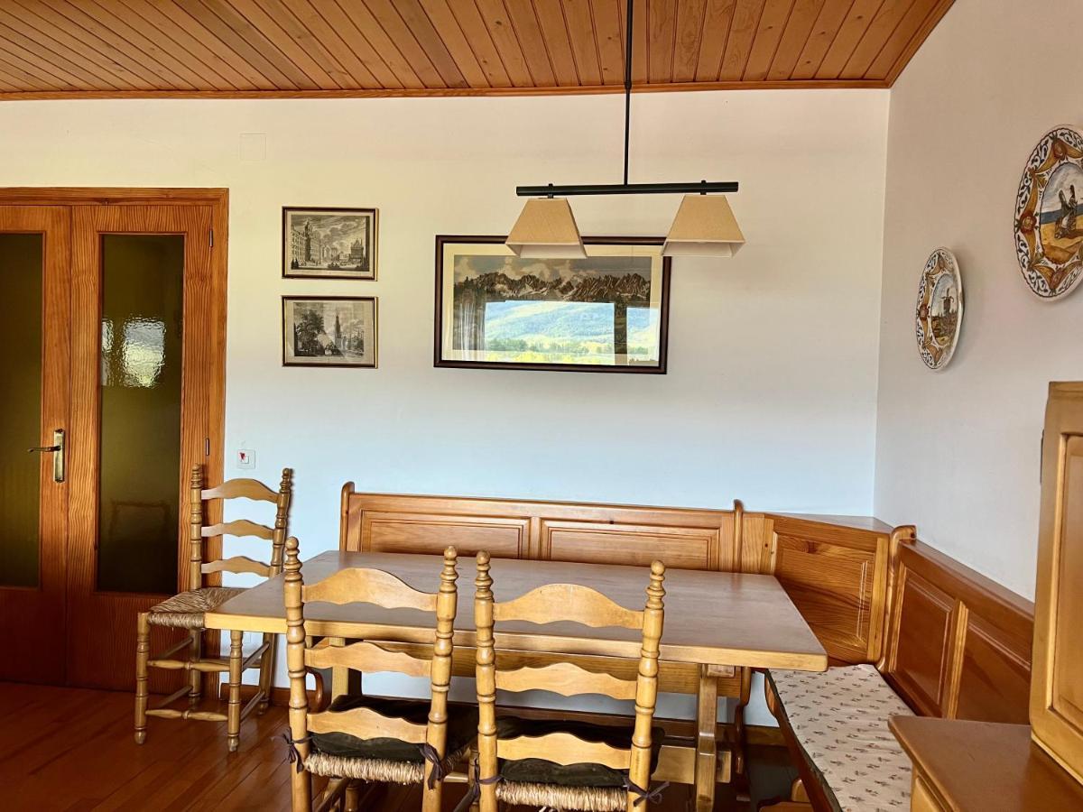 Piso Puigcerda Vistas Y Piscina Apartment Ngoại thất bức ảnh